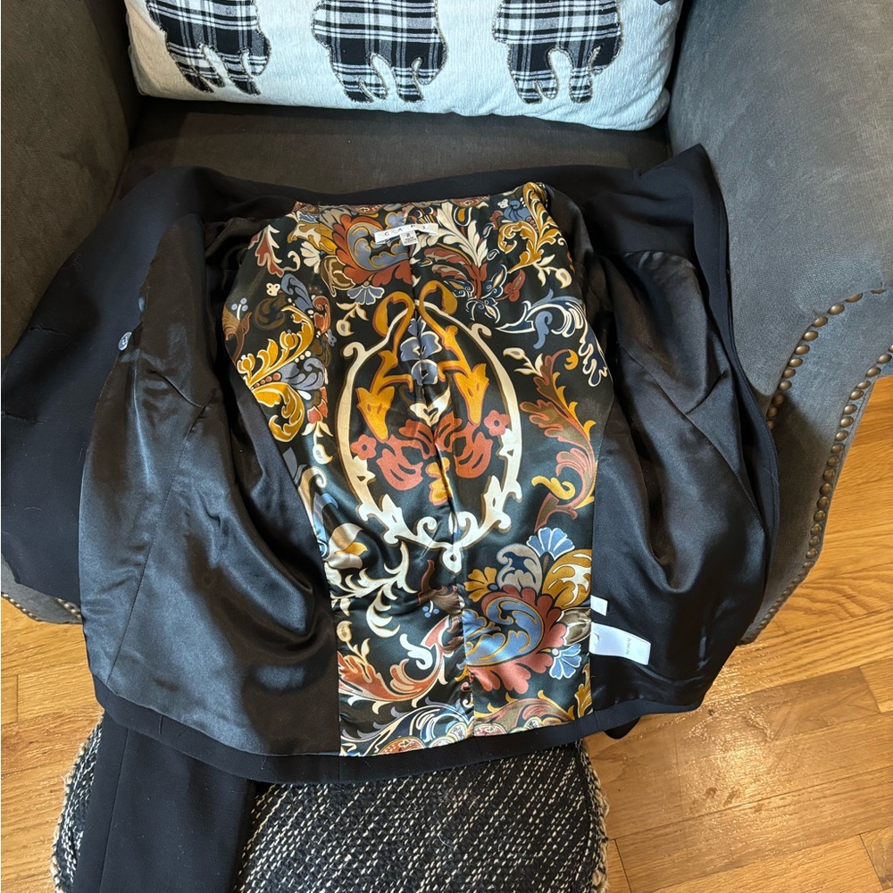 Jacket - Picture 3 of 3